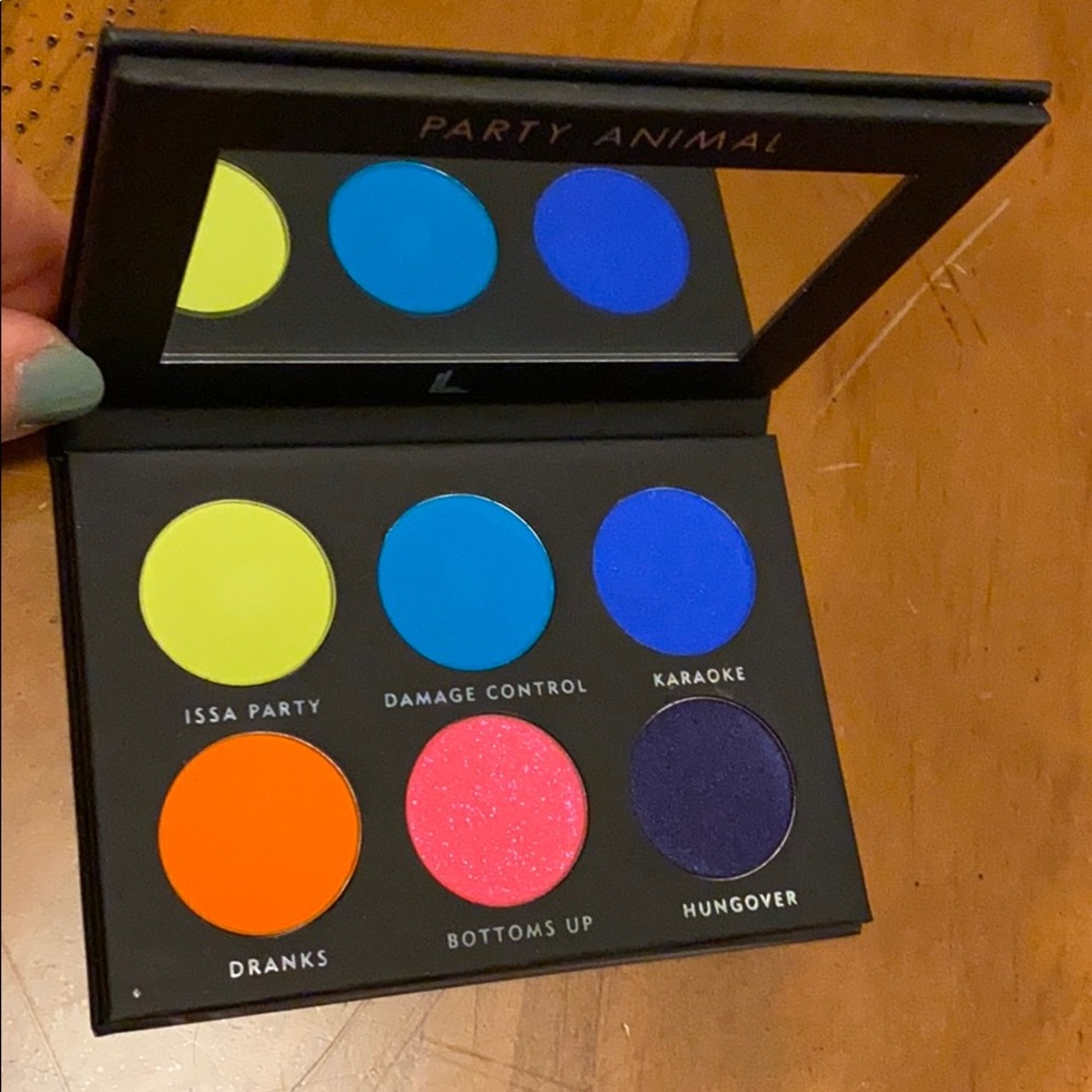 Laura lee party animal palette